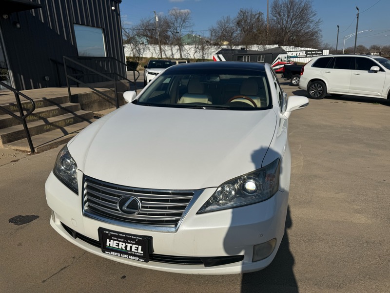 Lexus ES 350 Sedan 2012