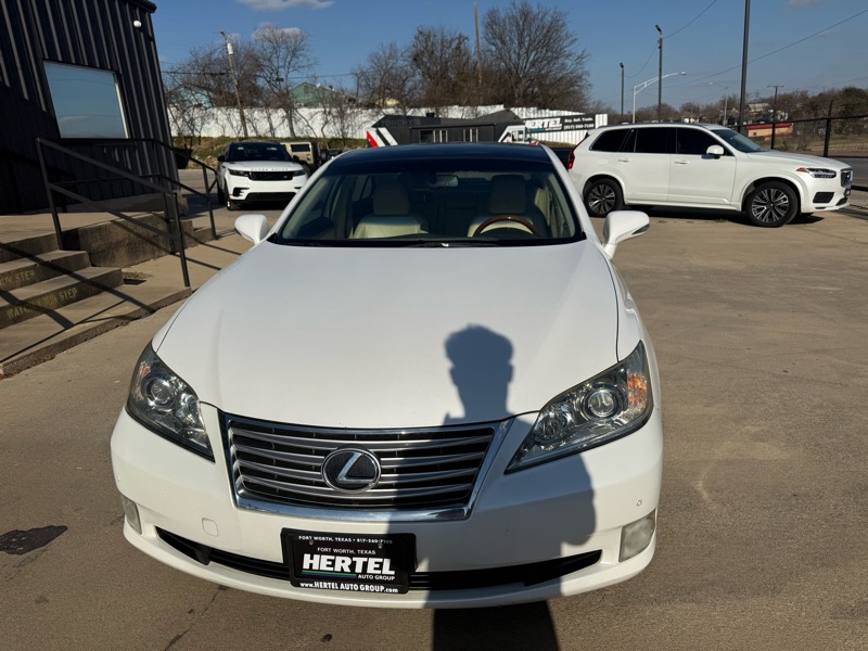 Lexus ES 350 Sedan 2012