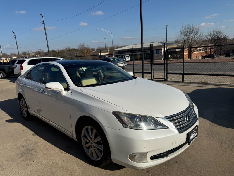 Lexus ES 350 Sedan 2012