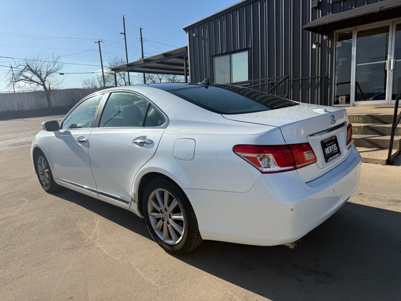Lexus ES 350 Sedan 2012