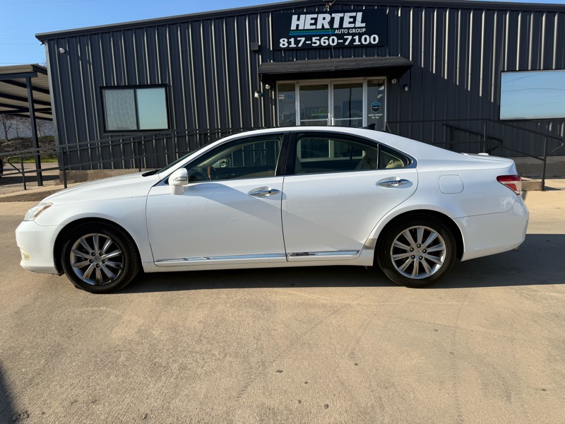 Lexus ES 350 Sedan 2012
