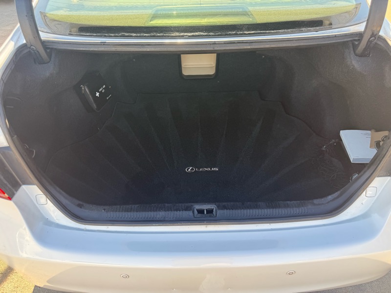 Lexus ES 350 Sedan 2012