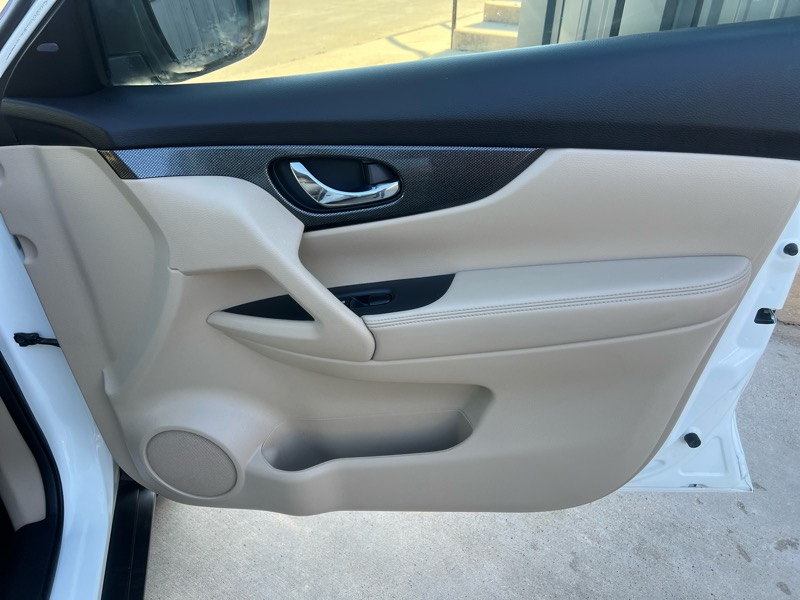 Nissan Rogue S 2WD 2016