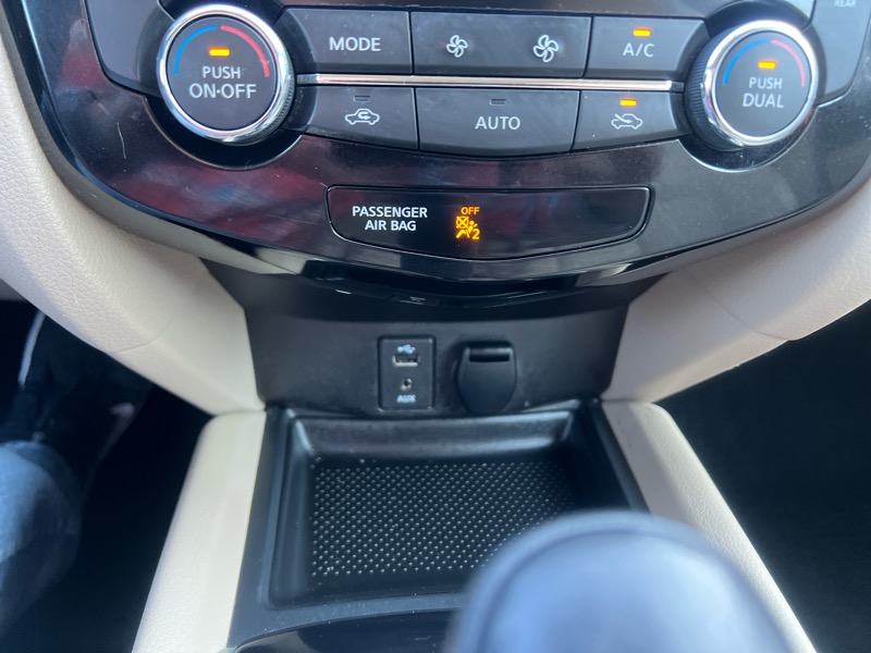 Nissan Rogue S 2WD 2016