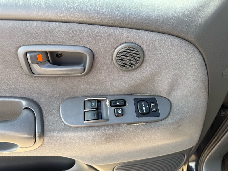 Toyota Tundra SR5 Access Cab 2WD 2005