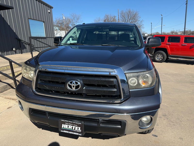 Toyota Tundra Tundra-Grade 5.7L Double Cab 2WD 2010