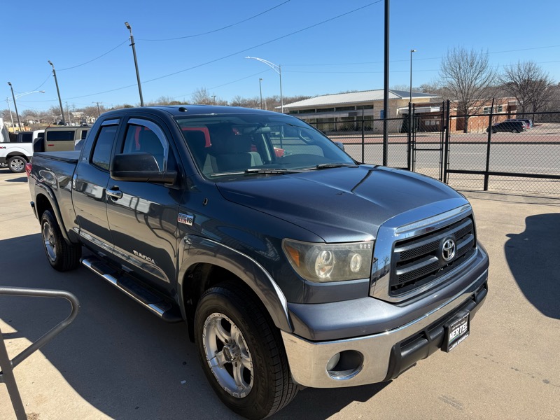 Toyota Tundra Tundra-Grade 5.7L Double Cab 2WD 2010
