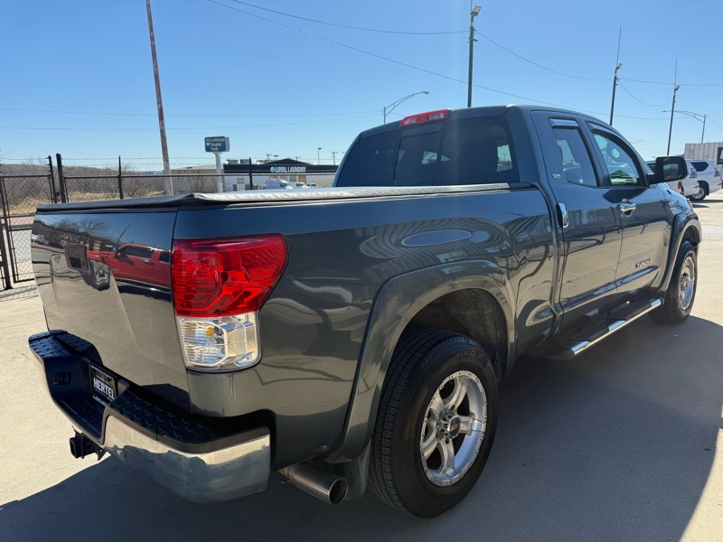 Toyota Tundra Tundra-Grade 5.7L Double Cab 2WD 2010