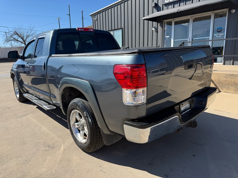 Toyota Tundra Tundra-Grade 5.7L Double Cab 2WD 2010