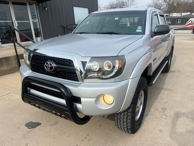 Toyota Tacoma PreRunner Double Cab V6 Auto 2WD 2011