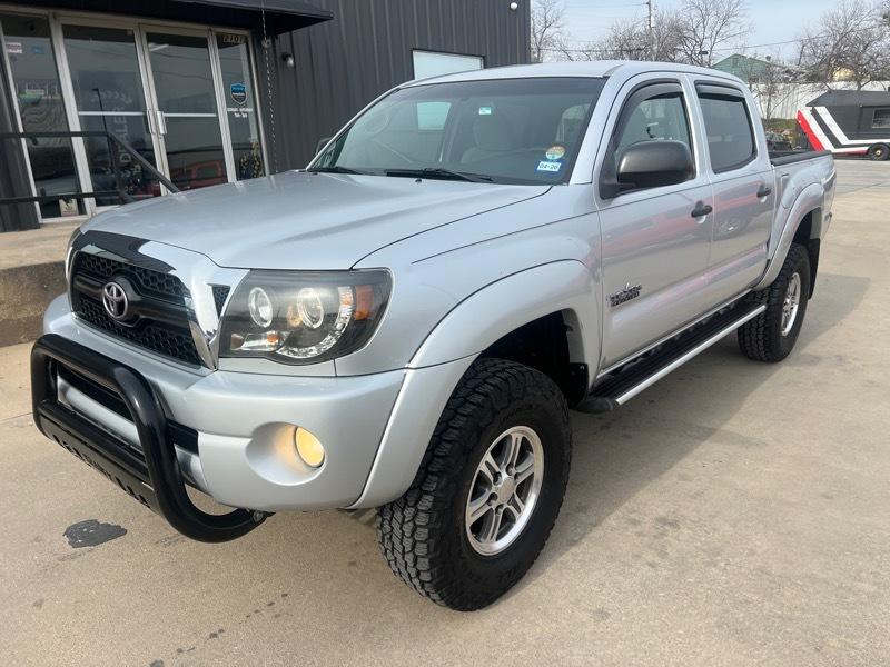 Toyota Tacoma PreRunner Double Cab V6 Auto 2WD 2011