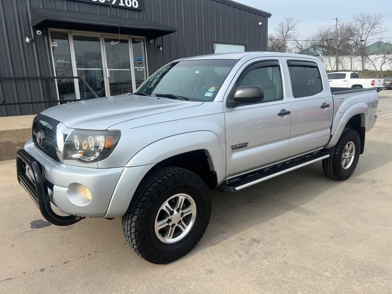 Toyota Tacoma PreRunner Double Cab V6 Auto 2WD 2011