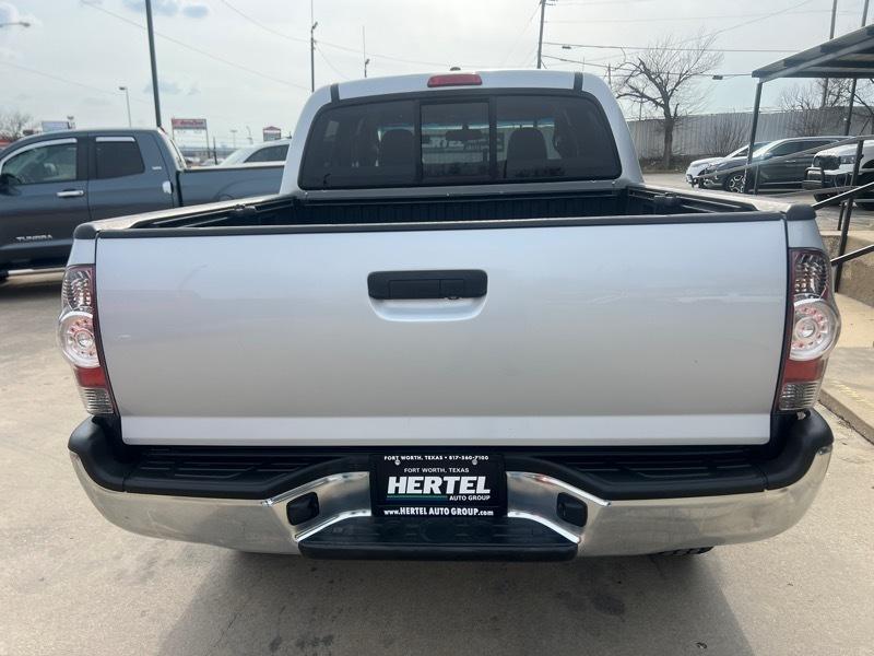 Toyota Tacoma PreRunner Double Cab V6 Auto 2WD 2011