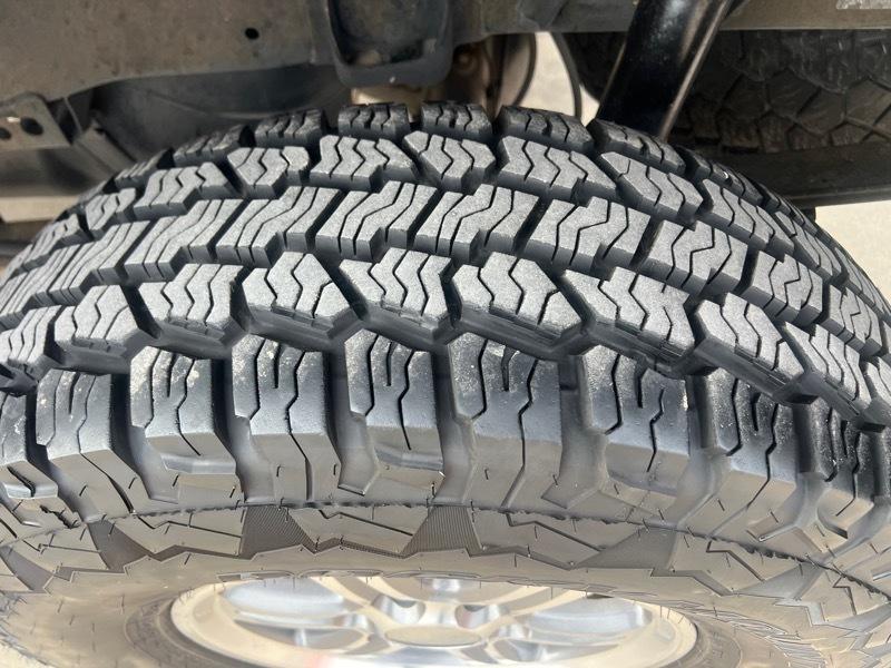 Toyota Tacoma PreRunner Double Cab V6 Auto 2WD 2011