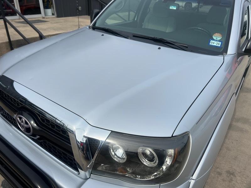 Toyota Tacoma PreRunner Double Cab V6 Auto 2WD 2011