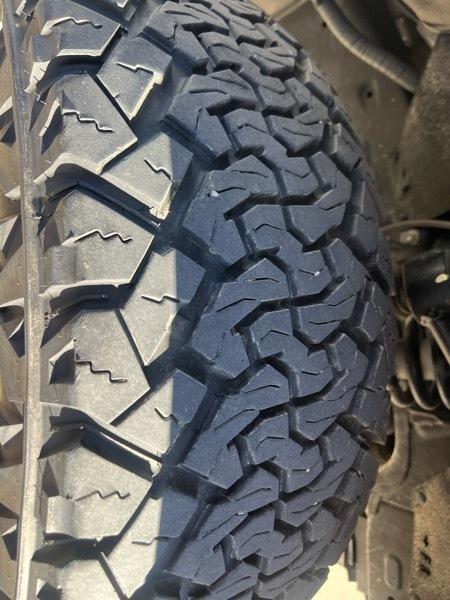 Toyota Tundra SR5 5.7L V8 FFV CrewMax 4WD 2016