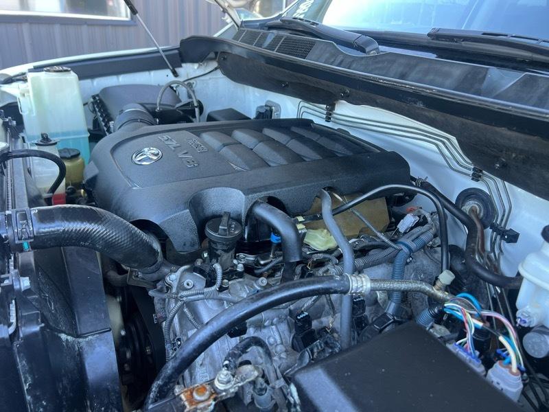 Toyota Tundra SR5 5.7L V8 FFV CrewMax 4WD 2016