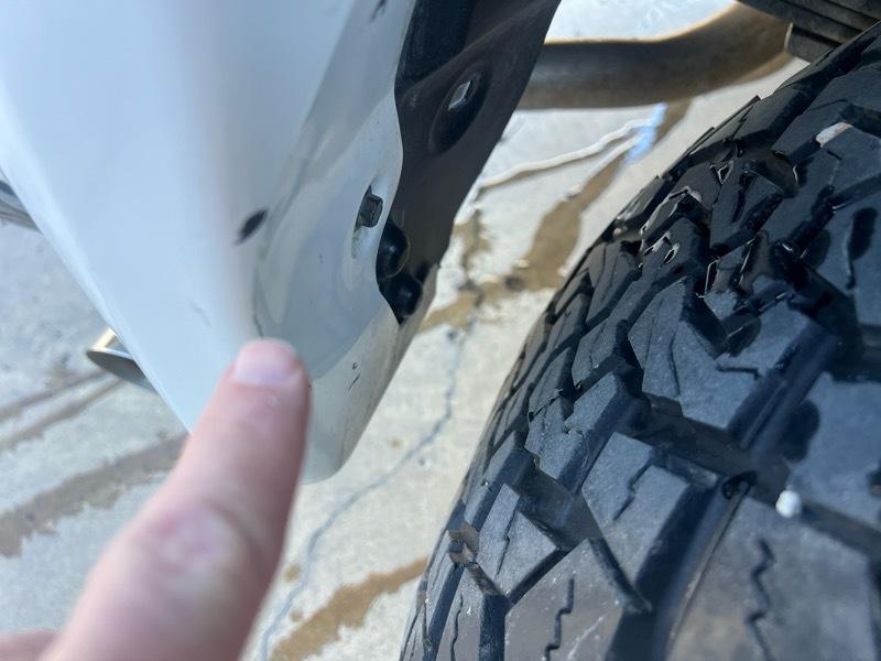 Toyota Tundra SR5 5.7L V8 FFV CrewMax 4WD 2016