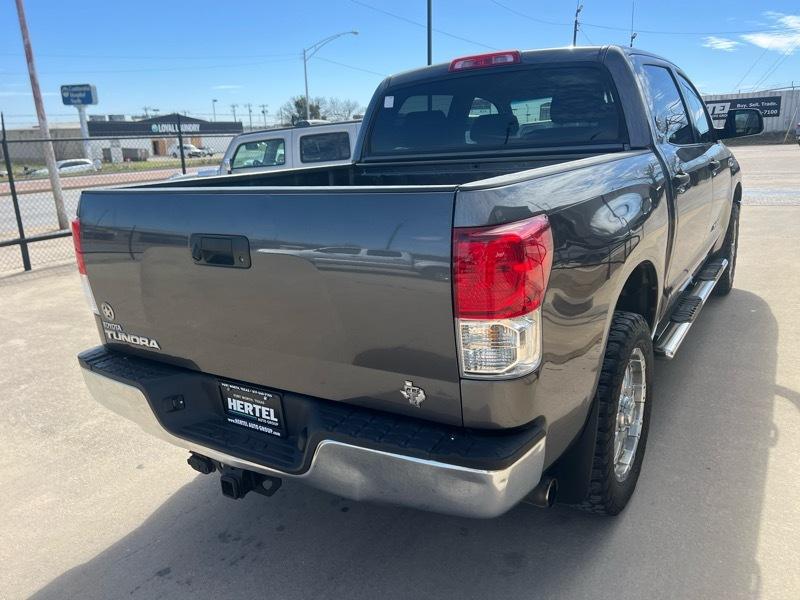 Toyota Tundra 2WD CrewMax 145.7" 5.7L SR5 (Natl) 2012
