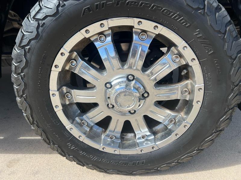 Toyota Tundra 2WD CrewMax 145.7" 5.7L SR5 (Natl) 2012