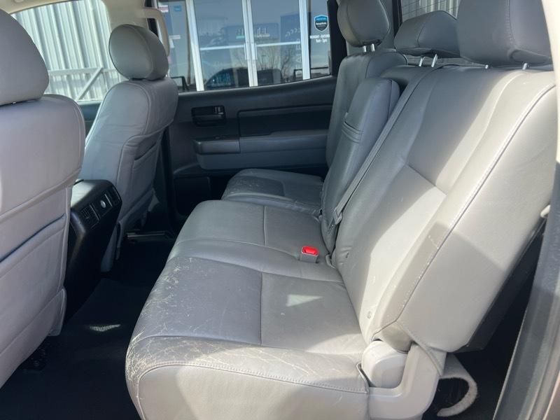 Toyota Tundra 2WD CrewMax 145.7" 5.7L SR5 (Natl) 2012