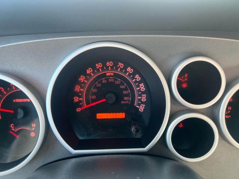 Toyota Tundra 2WD CrewMax 145.7" 5.7L SR5 (Natl) 2012