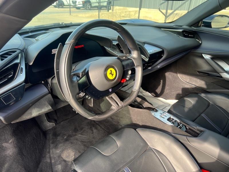 Ferrari SF90 Spider
SF90 Spider Base 2023