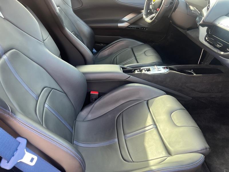 Ferrari SF90 Spider
SF90 Spider Base 2023