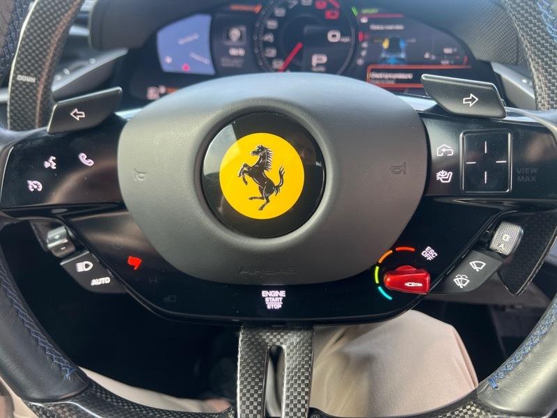 Ferrari SF90 Spider
SF90 Spider Base 2023