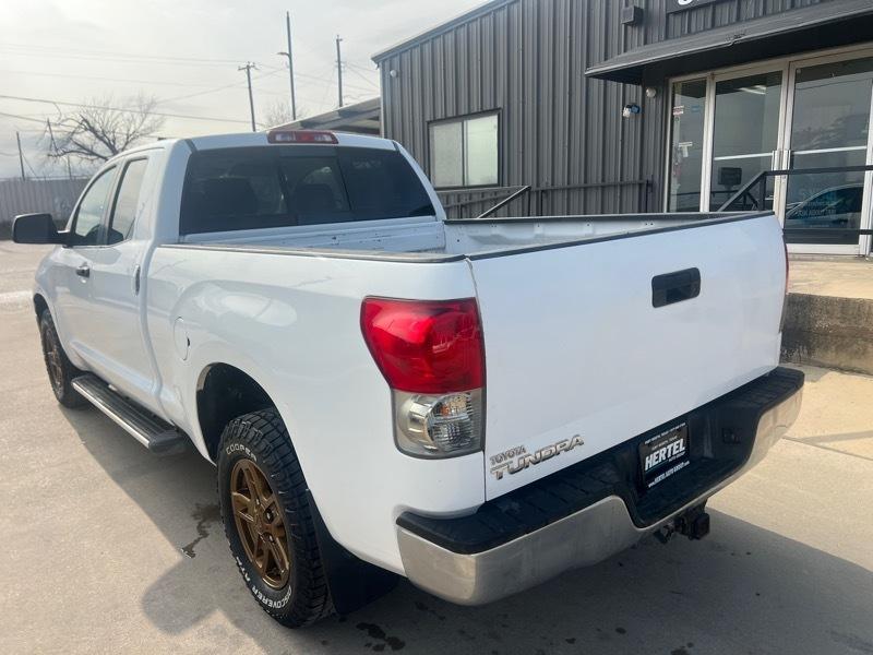 Toyota Tundra 2WD Double 164.6" 4.7L V8 SR5 (Natl 2007
