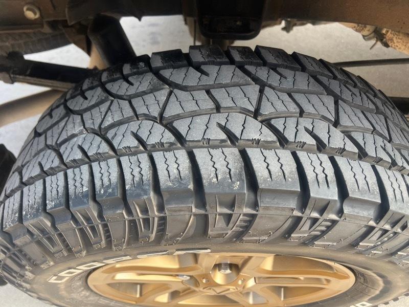 Toyota Tundra 2WD Double 164.6" 4.7L V8 SR5 (Natl 2007