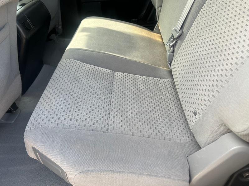 Toyota Tundra 2WD Double 164.6" 4.7L V8 SR5 (Natl 2007