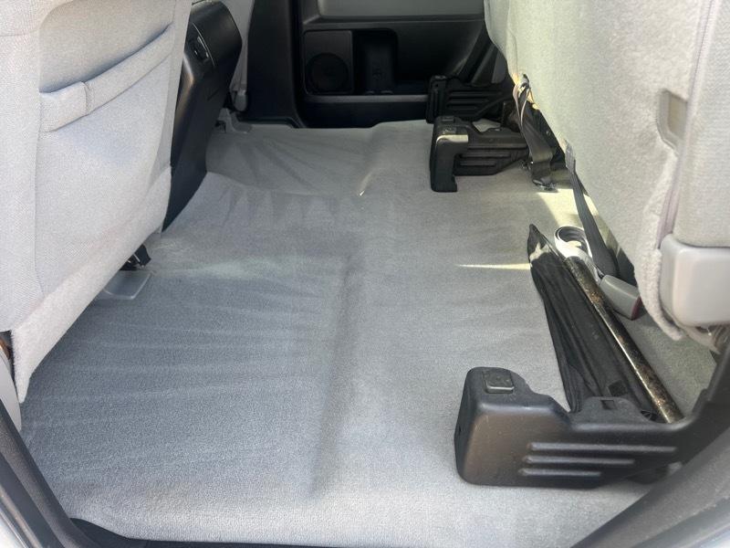 Toyota Tundra 2WD Double 164.6" 4.7L V8 SR5 (Natl 2007