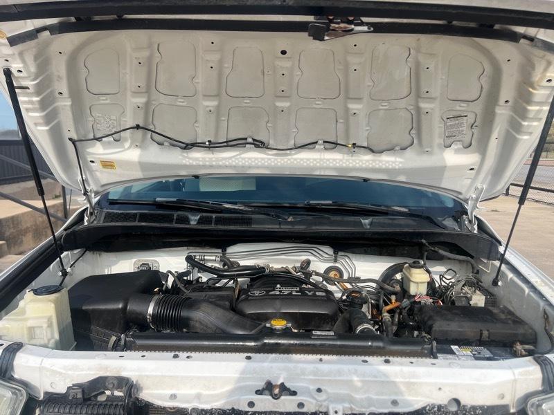 Toyota Tundra 2WD Double 164.6" 4.7L V8 SR5 (Natl 2007