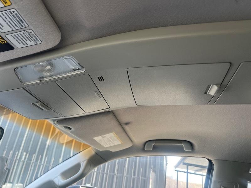 Toyota Tundra 2WD Double 164.6" 4.7L V8 SR5 (Natl 2007