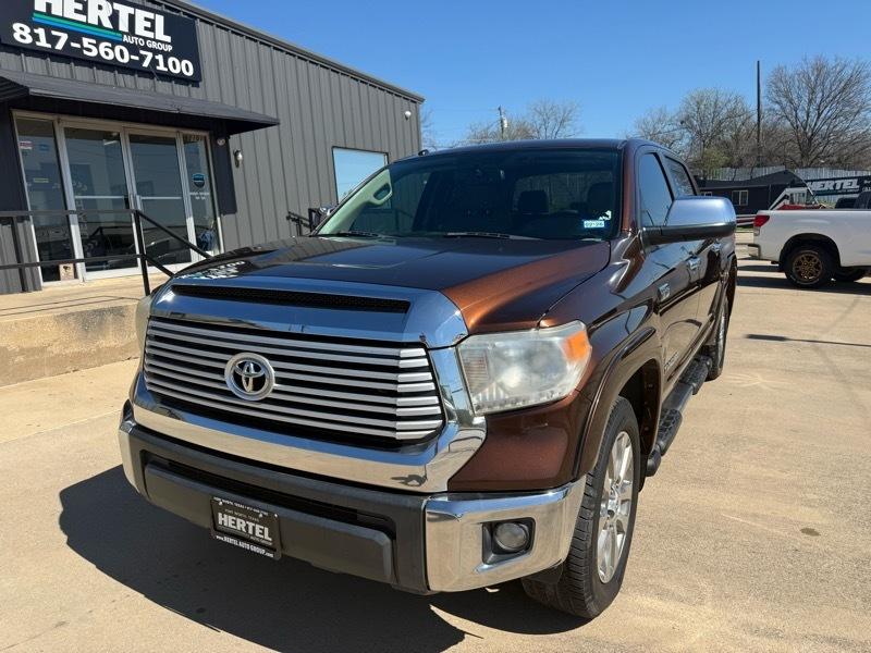 Toyota Tundra Limited 5.7L CrewMax 2WD 2015