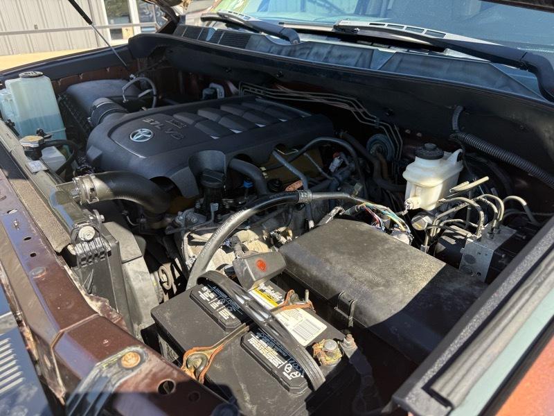 Toyota Tundra Limited 5.7L CrewMax 2WD 2015