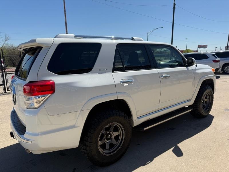 Toyota 4Runner SR5 2WD V6 2010