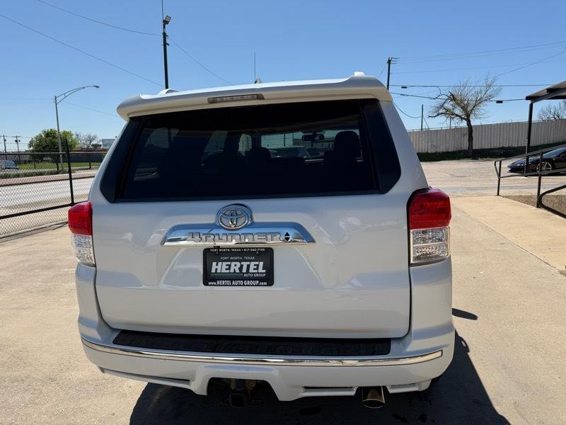 Toyota 4Runner SR5 2WD V6 2010