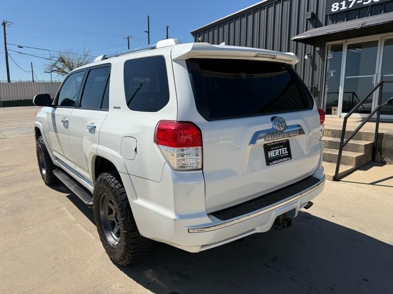 Toyota 4Runner SR5 2WD V6 2010
