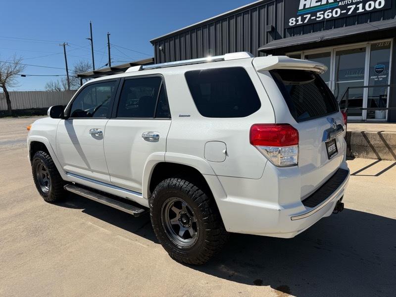 Toyota 4Runner SR5 2WD V6 2010