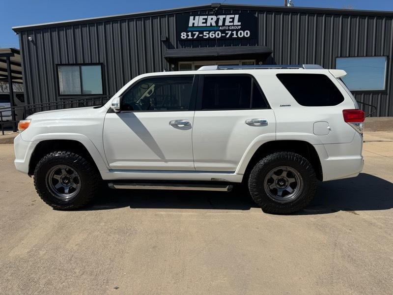 Toyota 4Runner SR5 2WD V6 2010