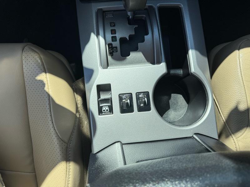 Toyota 4Runner SR5 2WD V6 2010