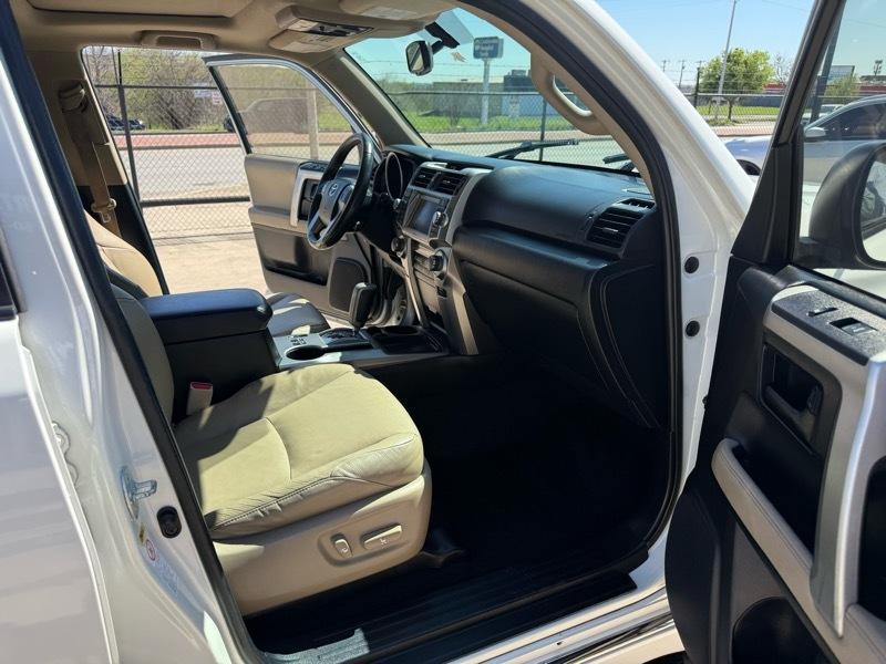 Toyota 4Runner SR5 2WD V6 2010