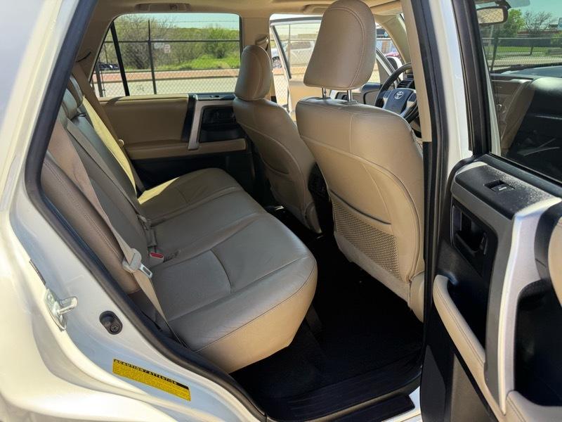 Toyota 4Runner SR5 2WD V6 2010