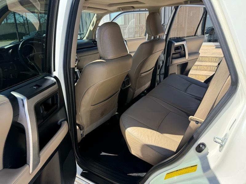 Toyota 4Runner SR5 2WD V6 2010