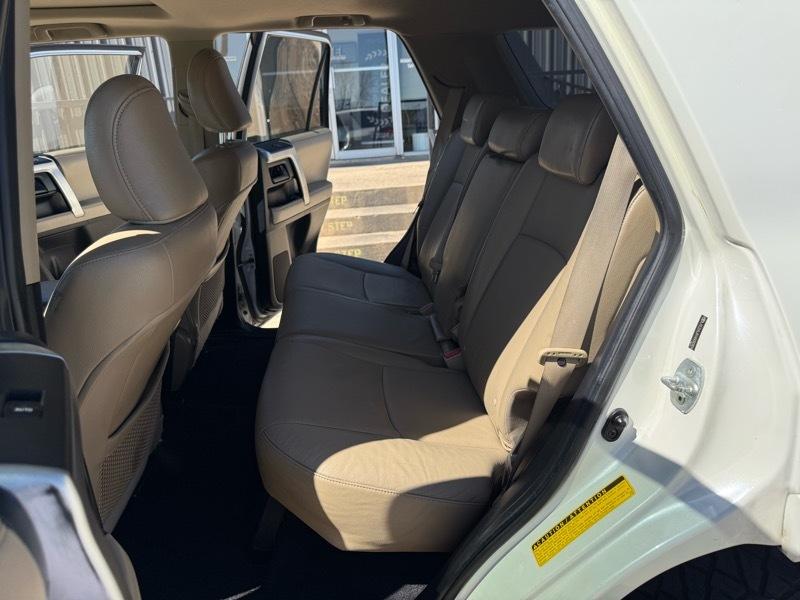 Toyota 4Runner SR5 2WD V6 2010