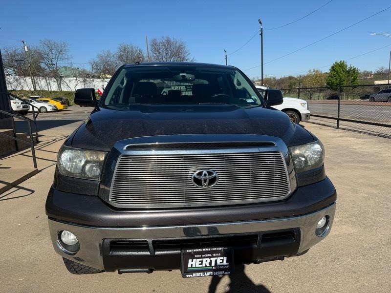 Toyota Tundra 2WD CrewMax 145.7" 5.7L SR5 (Natl) 2011