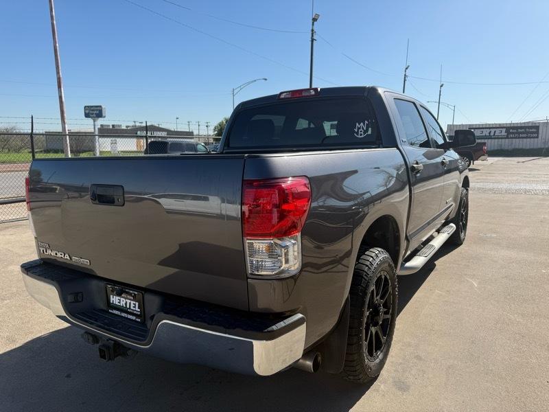 Toyota Tundra 2WD CrewMax 145.7" 5.7L SR5 (Natl) 2011