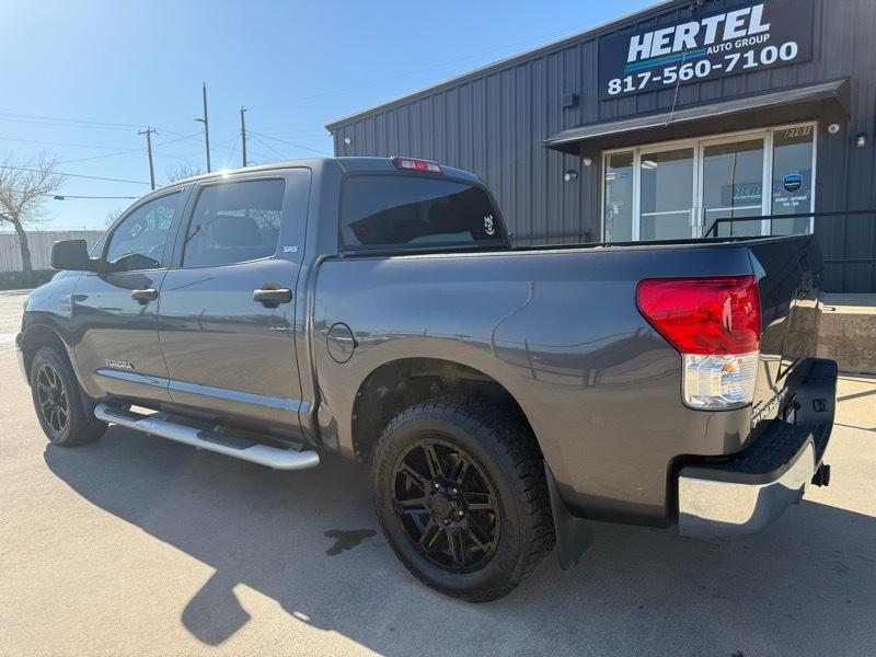 Toyota Tundra 2WD CrewMax 145.7" 5.7L SR5 (Natl) 2011
